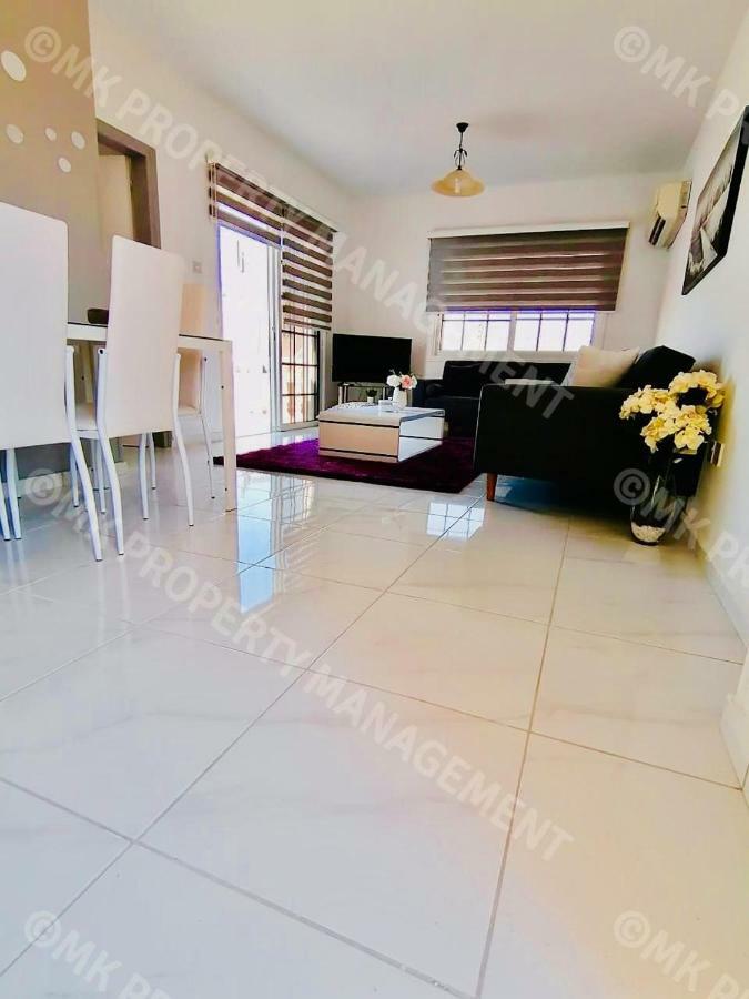 לרנקה Lysia Sea-View Apartment מראה חיצוני תמונה