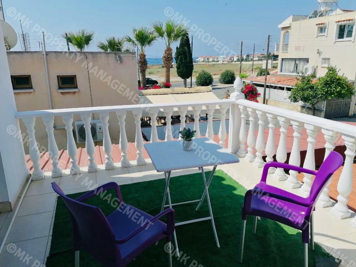 לרנקה Lysia Sea-View Apartment מראה חיצוני תמונה